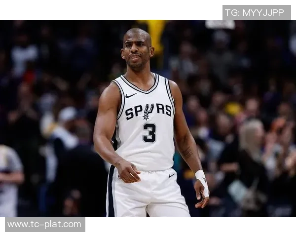 克里斯保罗高效助攻闪耀全场九分钟送出九助攻快船官推盛赞真香时刻